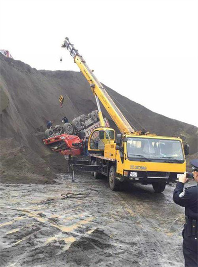 昔阳上犹道路救援